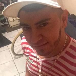 Meet your Posher, Victor